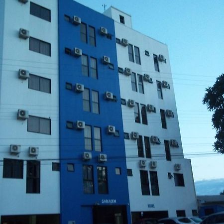 Hotel J Ferarrini Chapeco Bagian luar foto