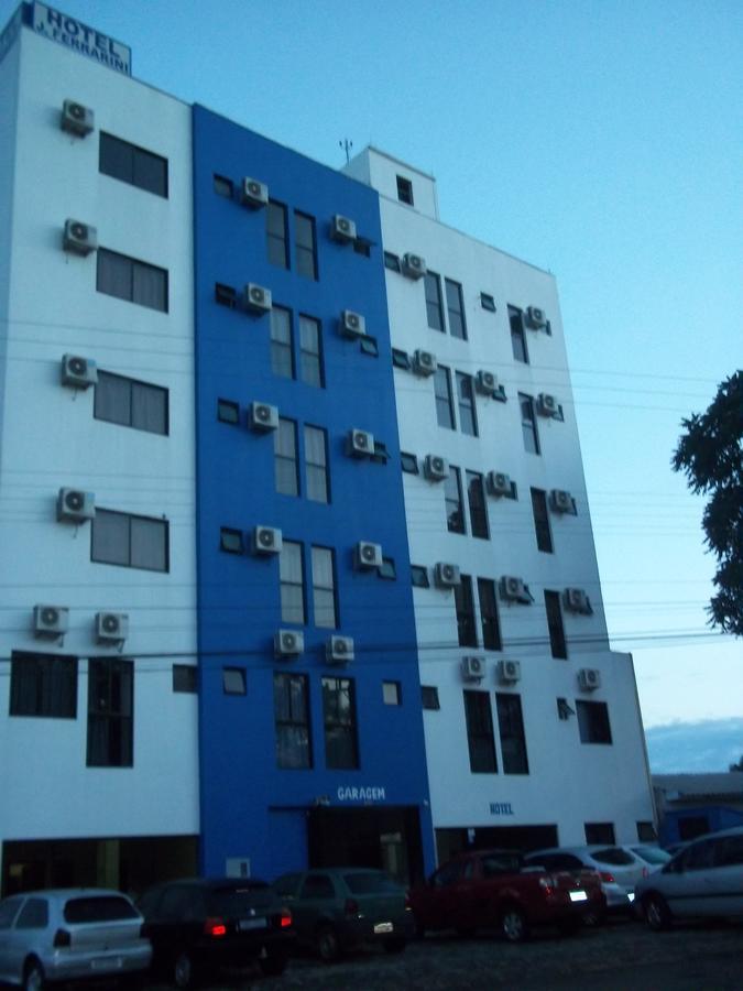 Hotel J Ferarrini Chapeco Bagian luar foto
