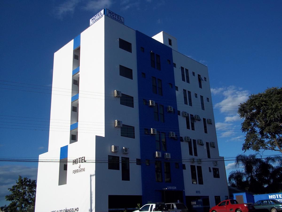 Hotel J Ferarrini Chapeco Bagian luar foto